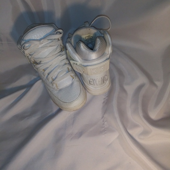 Patrick Ewing 33 - Picture 3 of 4